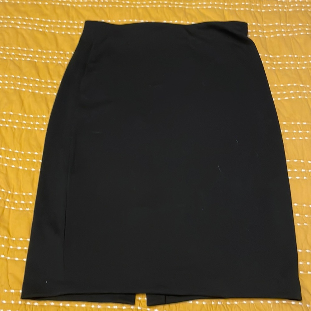 Sz 10 (fits like a 12) philosophy black pencil skirt
